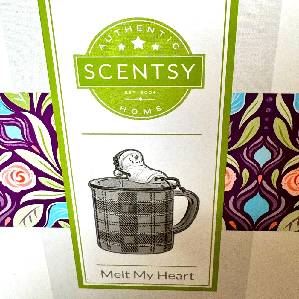 Scentsy Melt My Heart warmer